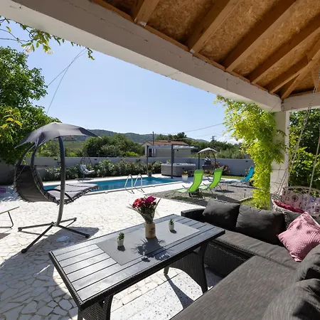 Hébergement de vacances Zrincy Srinjine